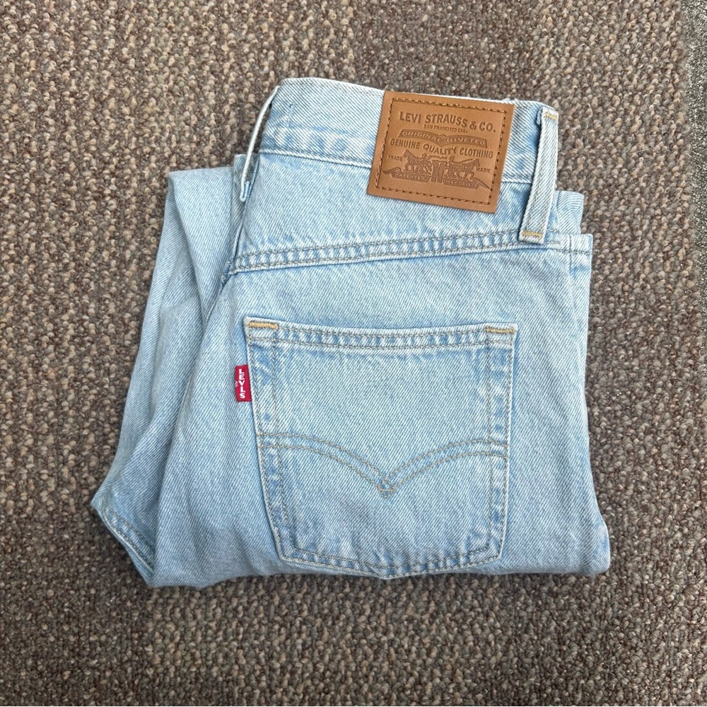 Levi's High Rise Blue Denim Jeans